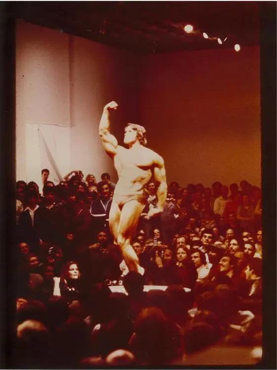 I posed for a standingroomonly crowd at the Whitney Museum in New York - фото 38