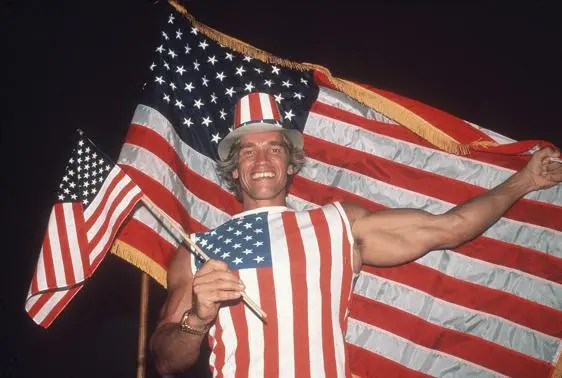 In 1983 before heading to Mexico to shoot Conan the Destroyer I celebrated - фото 56