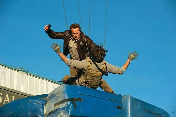 Im duking it out on top of a truck in The Last Stand Courtesy of Lionsgate - фото 96