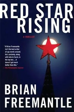 Brian Freemantle Red Star Rising обложка книги