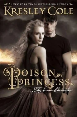 Kresley Cole Poison Princess обложка книги