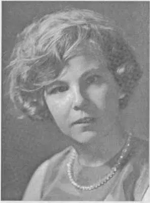 Внучка Юлия Павлова Михаил и его мама Екатерина в Батуми 1969 г - фото 21