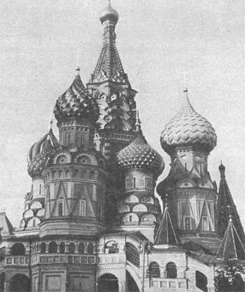 Собор Василия Блаженного Москва Это красивейшая церковь построенная в XVI - фото 20