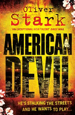 Oliver Stark American Devil обложка книги