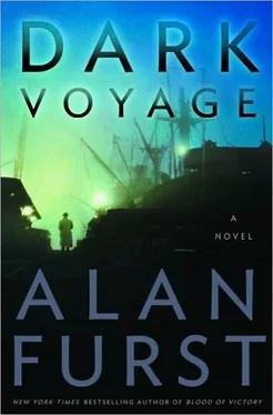 Alan Furst Dark Voyage обложка книги