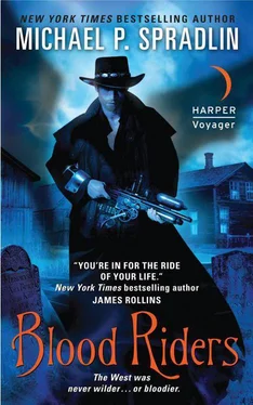 Michael Spradlin Blood Riders обложка книги