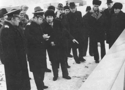 В первом ряду слева направо Горяшко А М Кузькин В В Рычик В В - фото 58