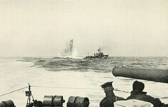 British Official Photograph Dropping Depth Charges It often happened however - фото 15