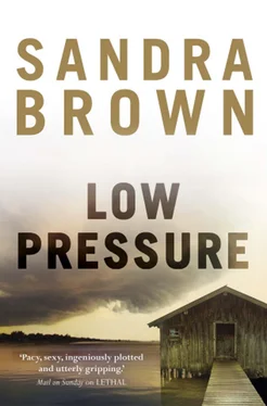 Sandra Brown Low Pressure обложка книги
