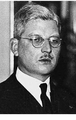 376Юрист и участник первой мировой войны христианскосоциальный депутат в - фото 243