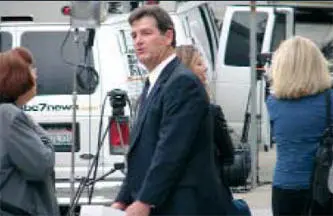 Prosecutor Paul Sequeira preparing to address the media Valerie Harris making - фото 25