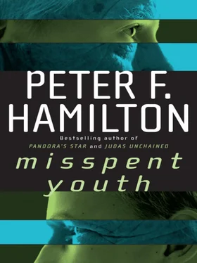 Peter Hamilton Misspent Youth обложка книги