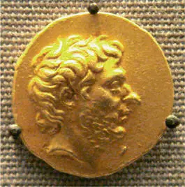 LIBERATOR In 196 Titus Quinctius Flamininus proclaimed the freedom of the - фото 36