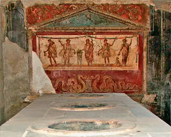 There were few facilities for cooking at home in an insula and eating out was - фото 41