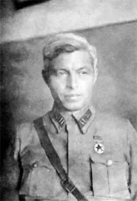 Майор СС Варенцов 1937 г Начальник артиллерии 40й армии - фото 4