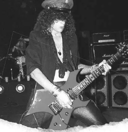 Slash during Guns shortlived glam phase WE BORROWED SHIT FROM CHICKS AND - фото 16