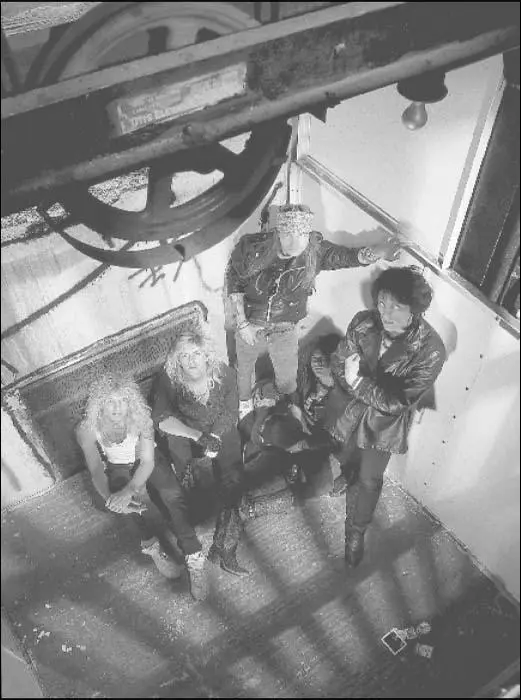 I HAD NOTHING TO DO WITH NIKKIS overdose but the fact that it happened in my - фото 23