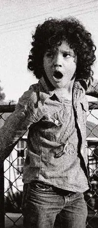 Slash was roughhousing that day he was being difficult for some reason - фото 46