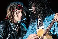 Izzy and Slash Photograph by Gene Kirkland Iggy Pop and Slash after an Iggy - фото 64