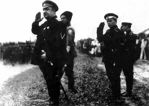 Генерал В З МайМаевский 1919 г Командующий 1м армейским корпусом - фото 19