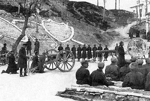 Занятия в офицерской артиллерийской школе в Галлиполи 1921 г Паек - фото 46