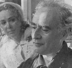 Л Д Ландау на даче Лето 1964 г До болезни Дау и двух дней не мог усидеть на - фото 36