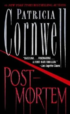 Patricia Cornwell Post Mortem обложка книги