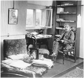 In his Berlin home study Cosmology and Black Holes 1917 Cosmology is the - фото 285
