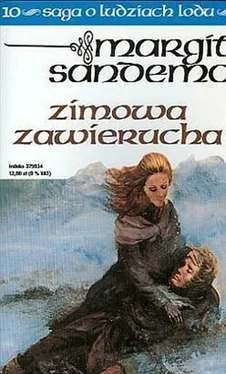 Margit Sandemo Zimowa Zawierucha обложка книги