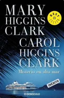 Mary Clark Misterio en alta mar обложка книги