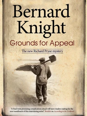 Bernard Knight Grounds for Appeal обложка книги