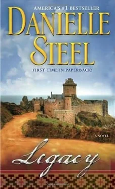 Danielle Steel Legacy обложка книги