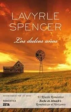 LaVyrle Spencer Los Dulces Años обложка книги