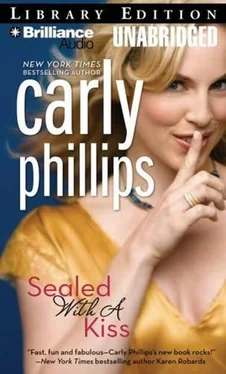 Carly Phillips Sealed with a Kiss обложка книги