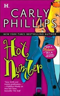 Carly Phillips Hot Number обложка книги