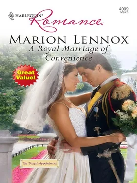 Marion Lennox Royal Marriage Of Convenience обложка книги