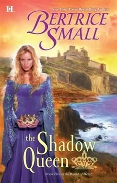 Bertrice Small The Shadow Queen обложка книги