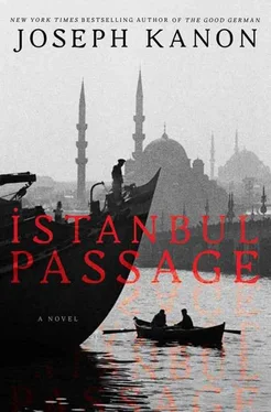 Joseph Kanon Istanbul Passage обложка книги