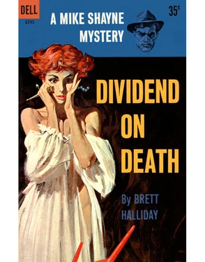 Brett Halliday Dividend on Death обложка книги