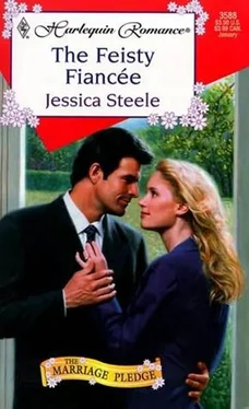 Jessica Steele The Feisty Fiancée обложка книги