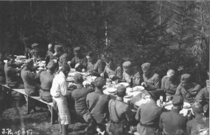 Стрілецький Великдень 15 квітня 1917 р Копія Старшини УСС Зліва направо - фото 170