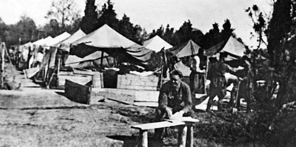 Летний лагерь 129го ИАП в Тарнове Белостокский выступ май 1941 г Война - фото 9