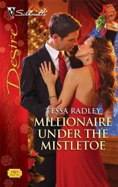 Tessa Radley Millionaire Under The Mistletoe обложка книги