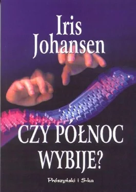 Iris Johansen Czy północ wybije? обложка книги