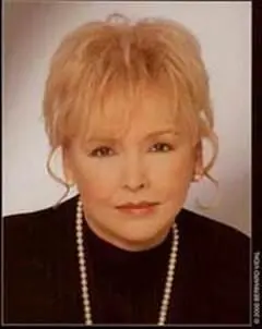 Iris Johansen has more than twentyseven million copies of her books in print - фото 4