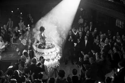 A party at Babettes nightclub Michael Pitt and Aleksa Palladino as Jimmy - фото 33