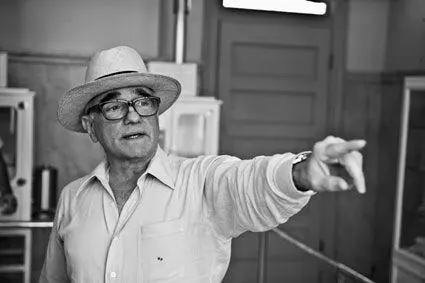 Executive Producer Martin Scorsese directing a scene from the pilot episode - фото 38