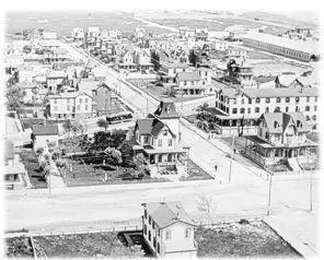 Atlantic Vermont Avenues The same view 20 years later illustrates the - фото 61
