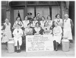 Enoch L Johnson Benevolent Society With the help of his supporters Nucky - фото 82