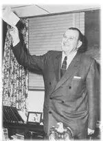 Greetings from Richard Nixon Hap was a key supporter of Richard Nixon at the - фото 86